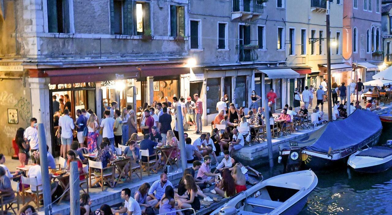 affitti impossibili in citt224 la dottoressa pago 970 euro al mese per 35 metri quadri e dovr242 andarmene per far posto ai turisti da Ilgazzettino.it affitti impossibili in citt224 la dottoressa pago 970 euro al mese per 35 metri quadri e dovr242 andarmene per far posto ai turisti