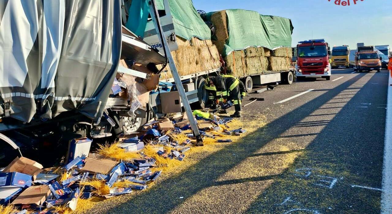 incidente mortale sull a22 scontro tra quattro camion autostrada chiusa tra verona nord e affi traffico in tilt due feriti da Ilgazzettino.it incidente mortale sull a22 scontro tra quattro camion autostrada chiusa tra verona nord e affi traffico in tilt due feriti