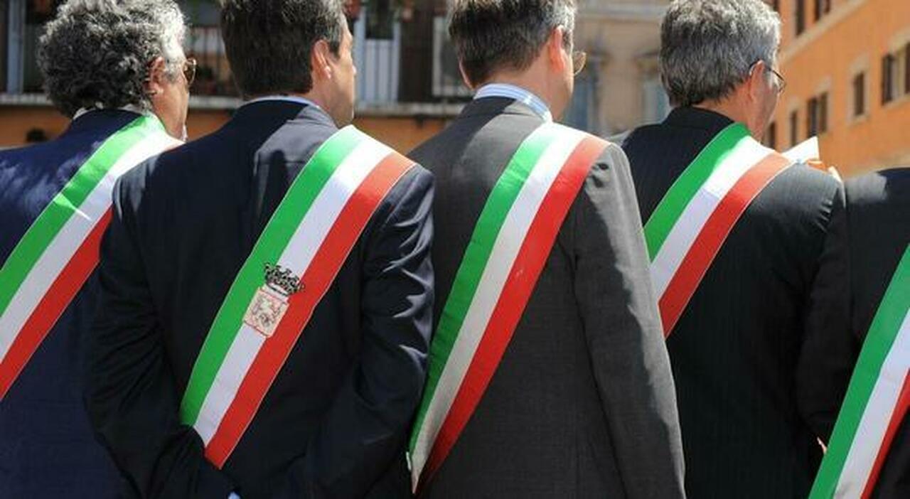 meloni manfredi dialogo dopo il botta e risposta confronto in sede anci il sindaco leale collaborazione tra istituzioni da Ilmattino.it meloni manfredi dialogo dopo il botta e risposta confronto in sede anci il sindaco leale collaborazione tra istituzioni