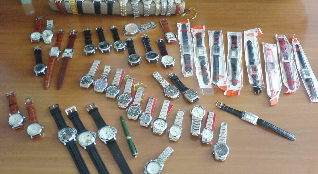 sequestro di beni per un milione anche la villa con piscina il blitz dopo la condanna per i rolex rubati e venduti da Quotidianodipuglia.it sequestro di beni per un milione anche la villa con piscina il blitz dopo la condanna per i rolex rubati e venduti