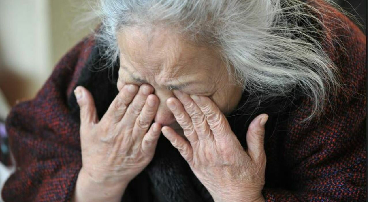 badante aguzzina picchia e maltratta l anziana inferma che doveva curare la vittima la supplicava di smettere da Ilgazzettino.it badante aguzzina picchia e maltratta l anziana inferma che doveva curare la vittima la supplicava di smettere