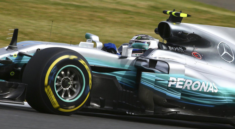 Vallteri Bottas su Mercedes è stato il più veloce delle prime prove libere