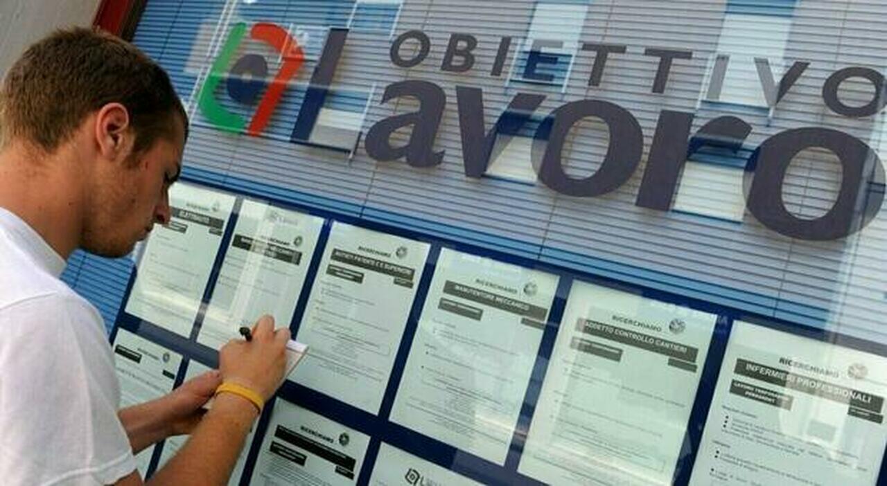 Naspi, arriva lo stop ai furbetti stretta al lavoro mordi e fuggi: per l