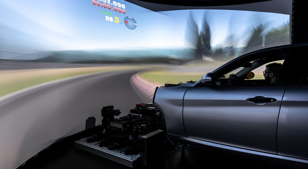 Uno dei simulatori avanzatissimi del Maserati Innovation Lab