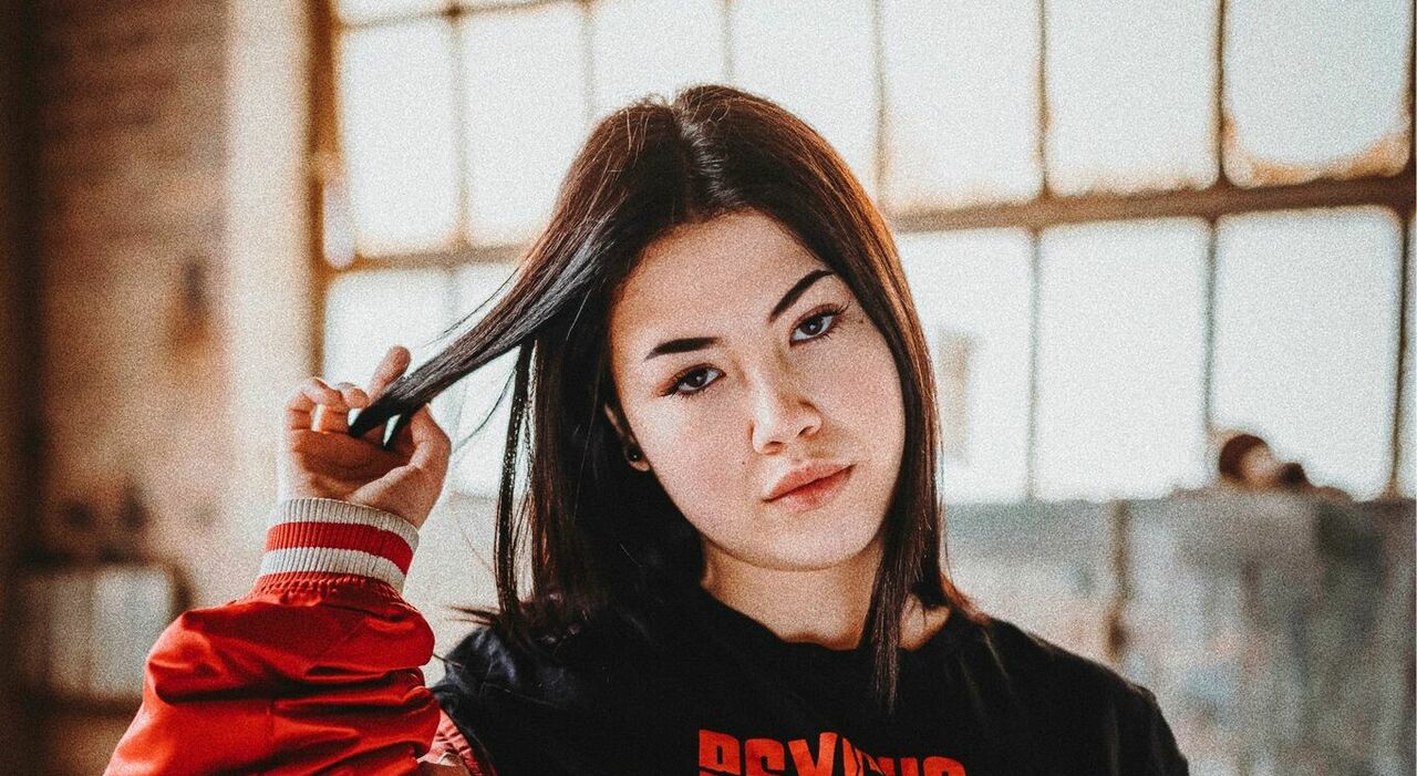 Anna Pepe, chi è la rapper che spopola su TikTok: «È bellissimo che i  boomer non sappiano chi sono»