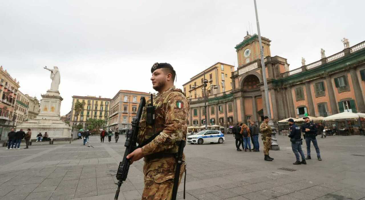 Enhanced Security Measures in Piazza Dante: Army and Police Presence for ‘Safe Streets’ Operation