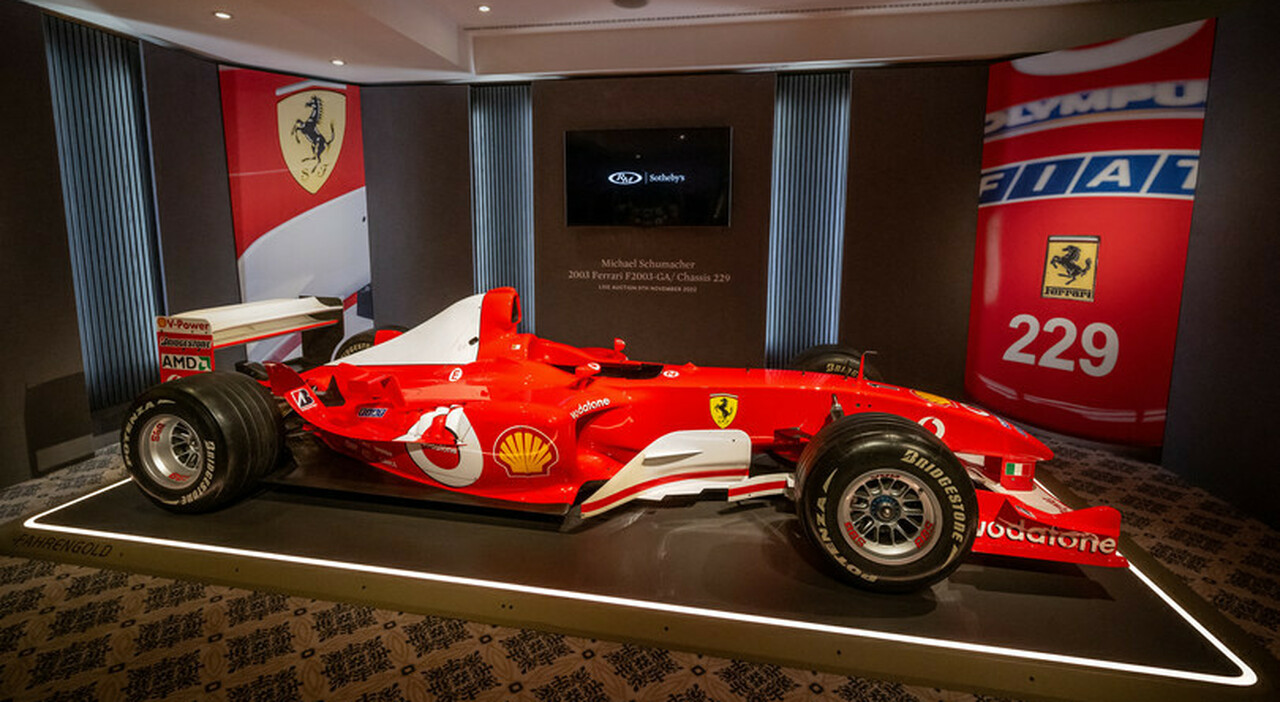 La Ferrari F1 del 2003 di Schumacher pagata 13,1 mln da Sotheby s