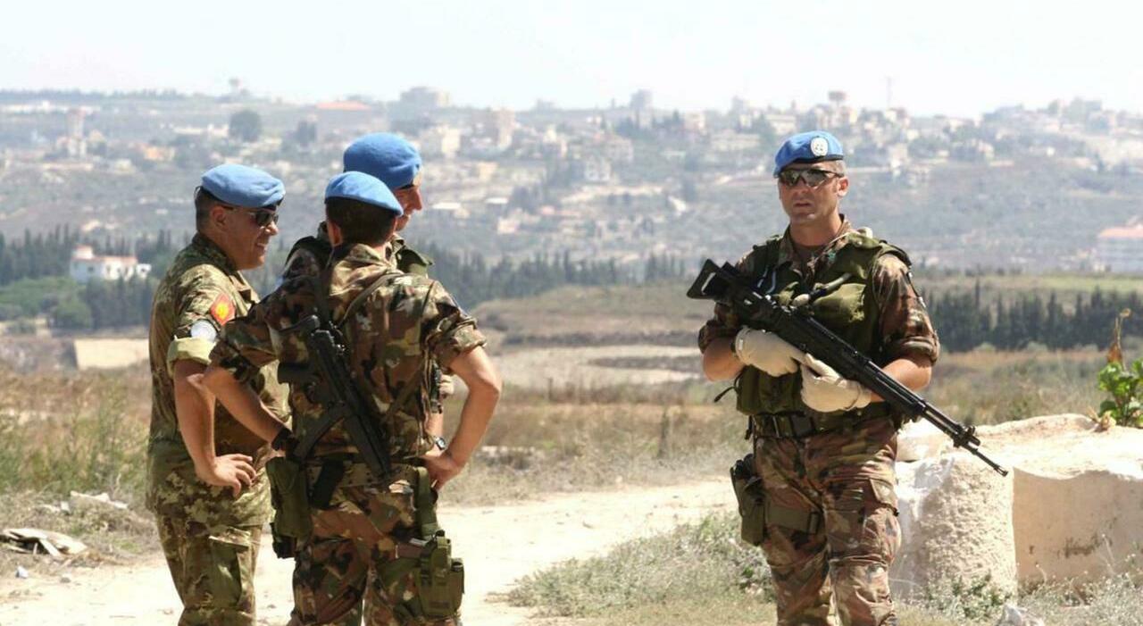 Libano, i soldati italiani di Unifil restano. La preoccupazione per i militari schierati lungo la "Blue Line"