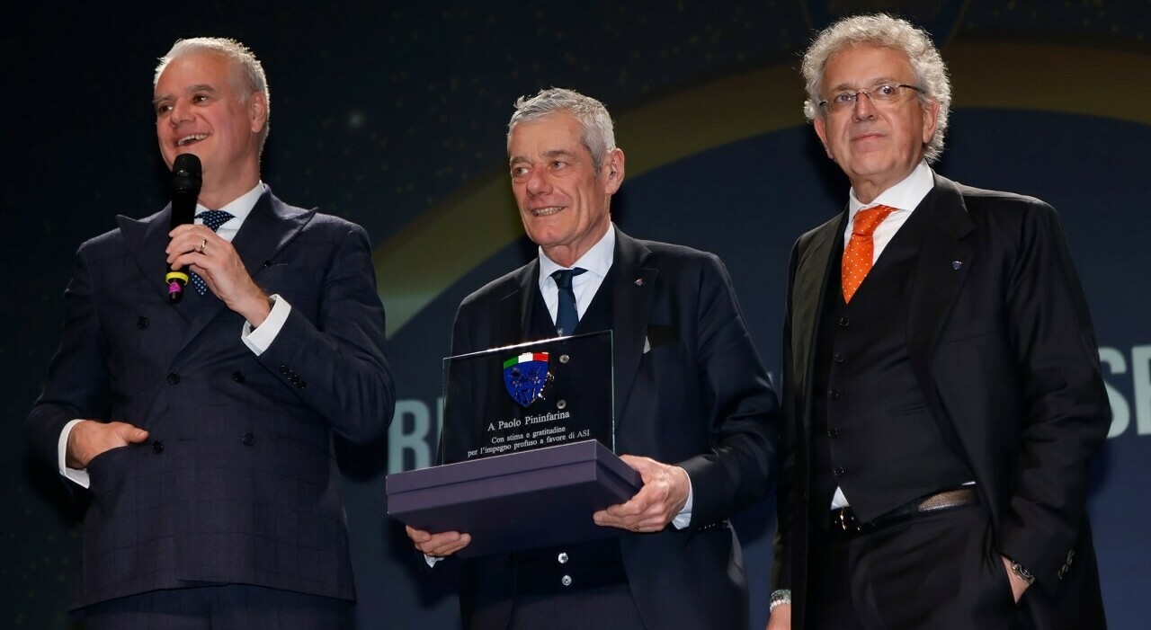 Da sinistra il ministro Zangrillo, Paolo Pininfarina ed il presidente dell'ASI Alberto Scuro