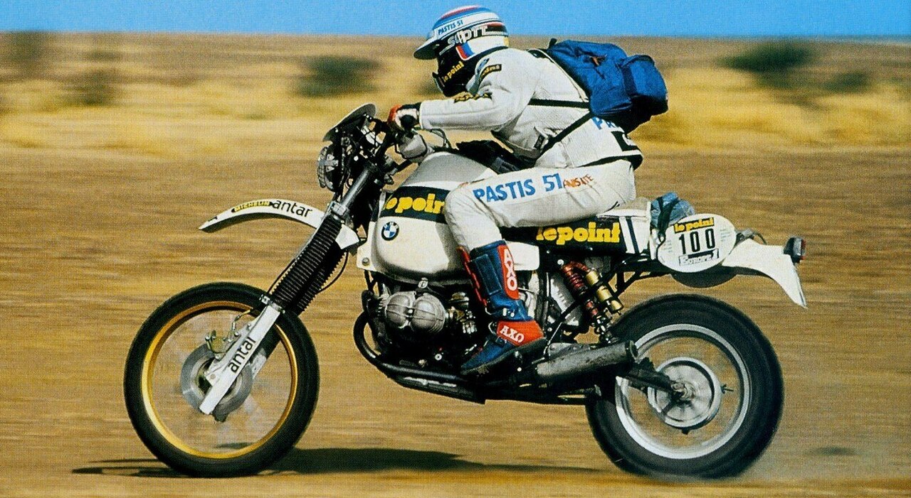 Hubert Auriol, sulla sua Bmw con la quale vinse due edizioni della Dakar