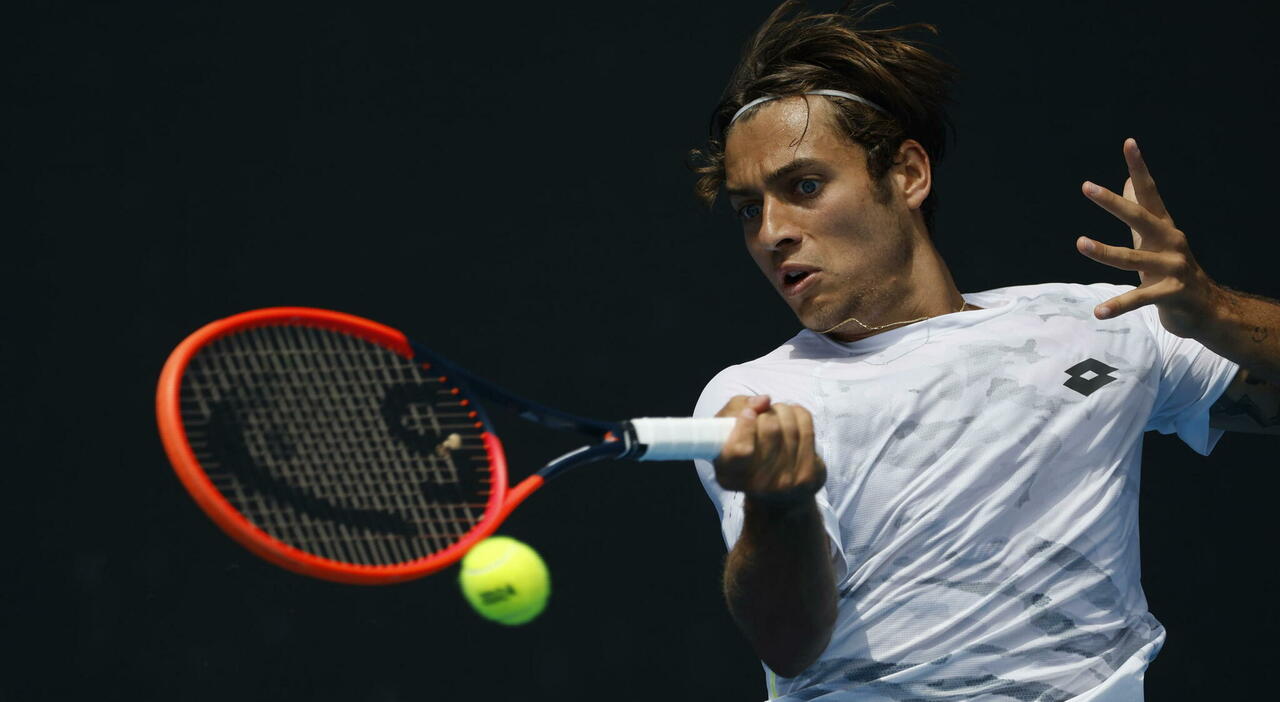 Erstaunlicher Sieg des jungen italienischen Tennisspielers Flavio Cobolli bei den Australian Open