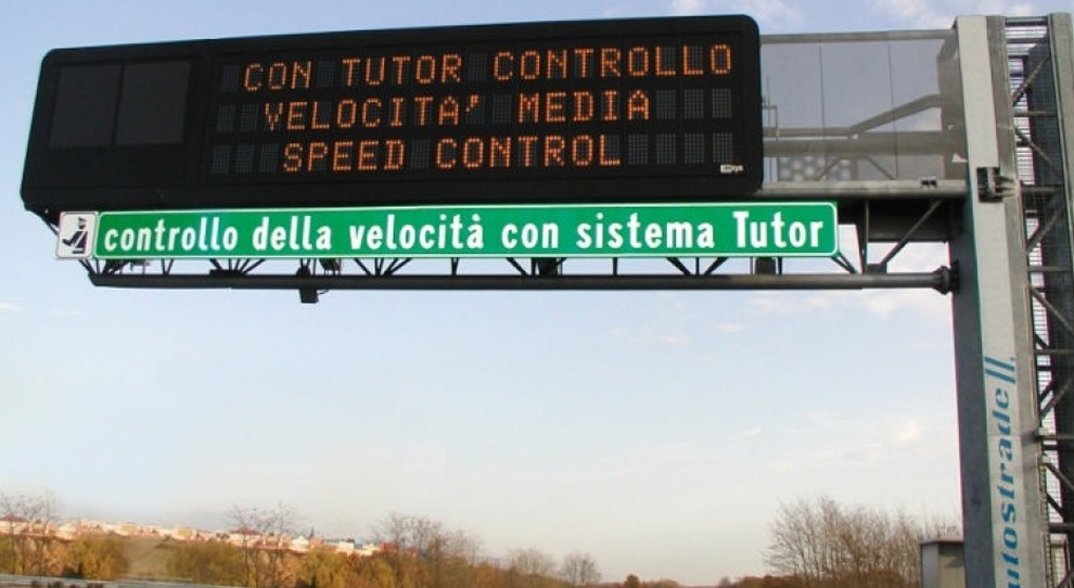 Un dispositivo Tutor in autostrada