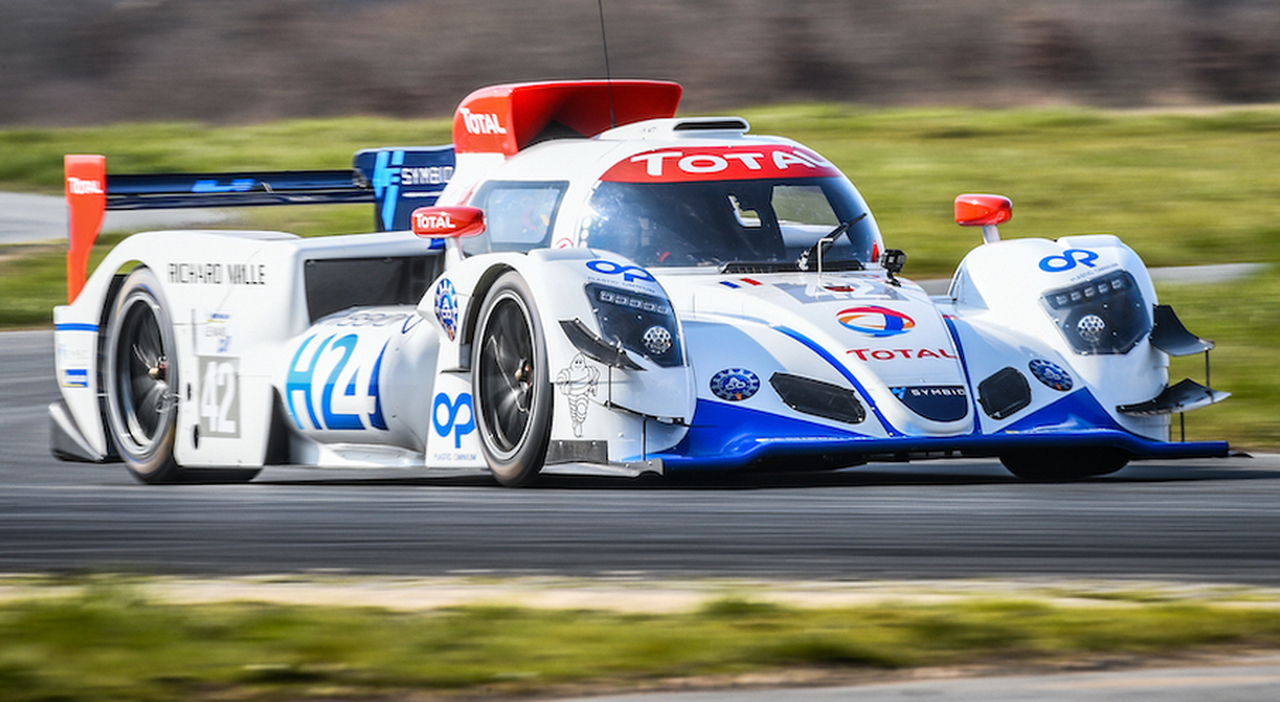 La MissionH24 è la vettura laboratorio sviluppata dalla GreenGT grazie alla quale ACO e FIA stanno studiando il regolamento tecnico e sportivo di una classe a idrogeno per la 24 Ore di Le Mans