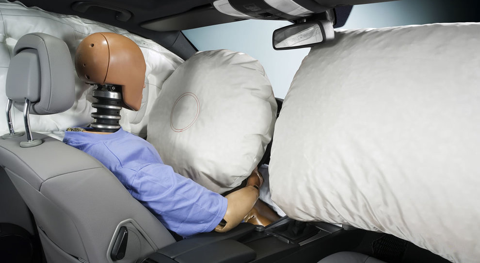 Test su airbag per auto