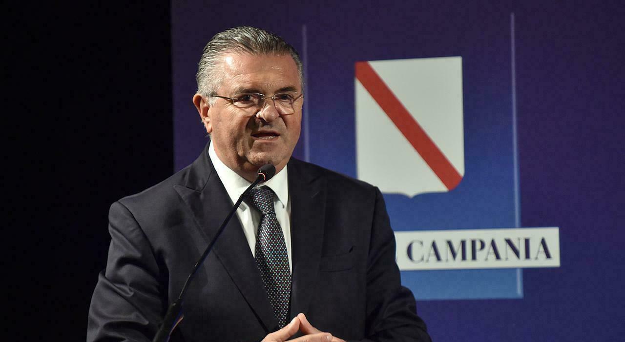 sindaco sfiduciato decade provincia