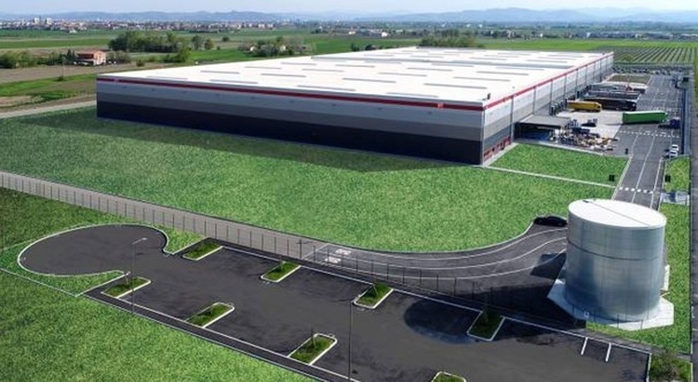 Nella foto una panoramica del nuovo magazzino condiviso fra Ducati e Lamborghini a Sala Bolognese