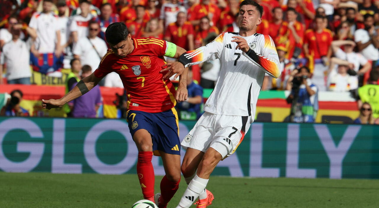 Spagna Germania 1 0: Dani Olmo sblocca la partita al 52