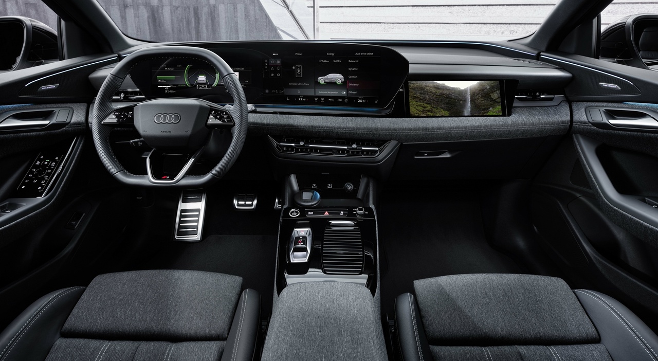 l abitacolo human centric della nuova Audi Q6 e-tron
