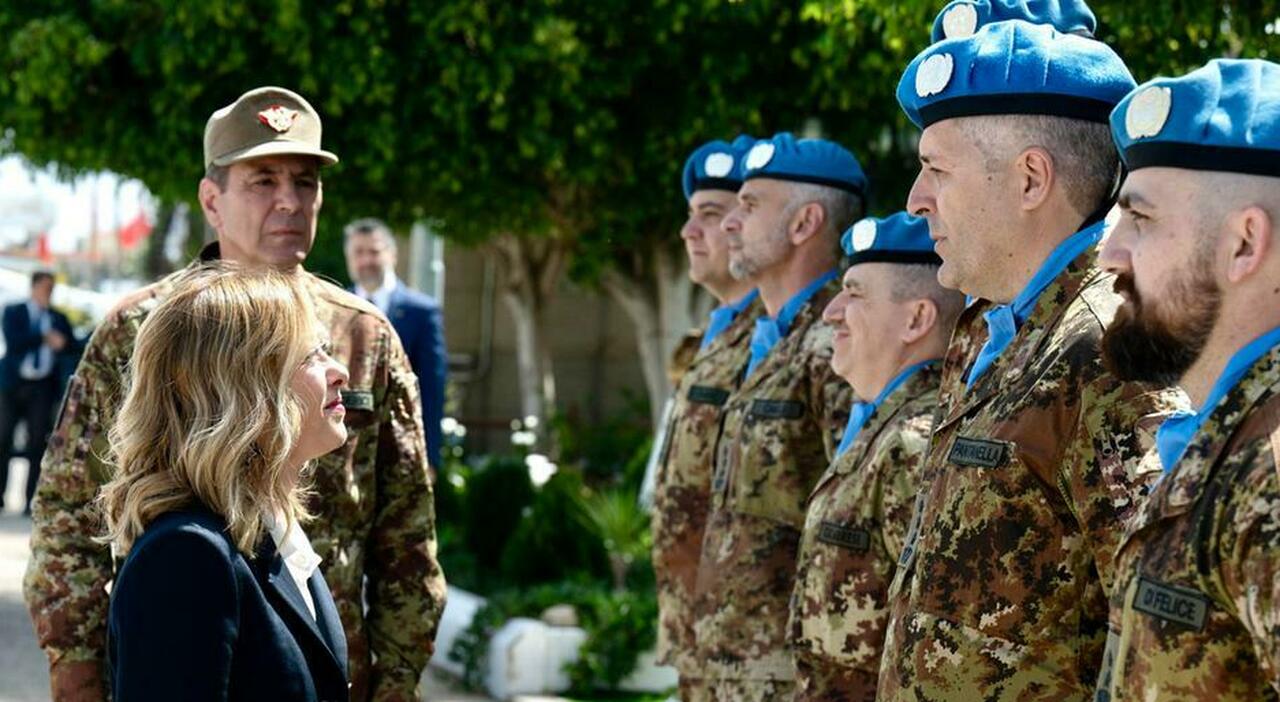 Meloni a Beirut: «Diamo più forza a Unifil»