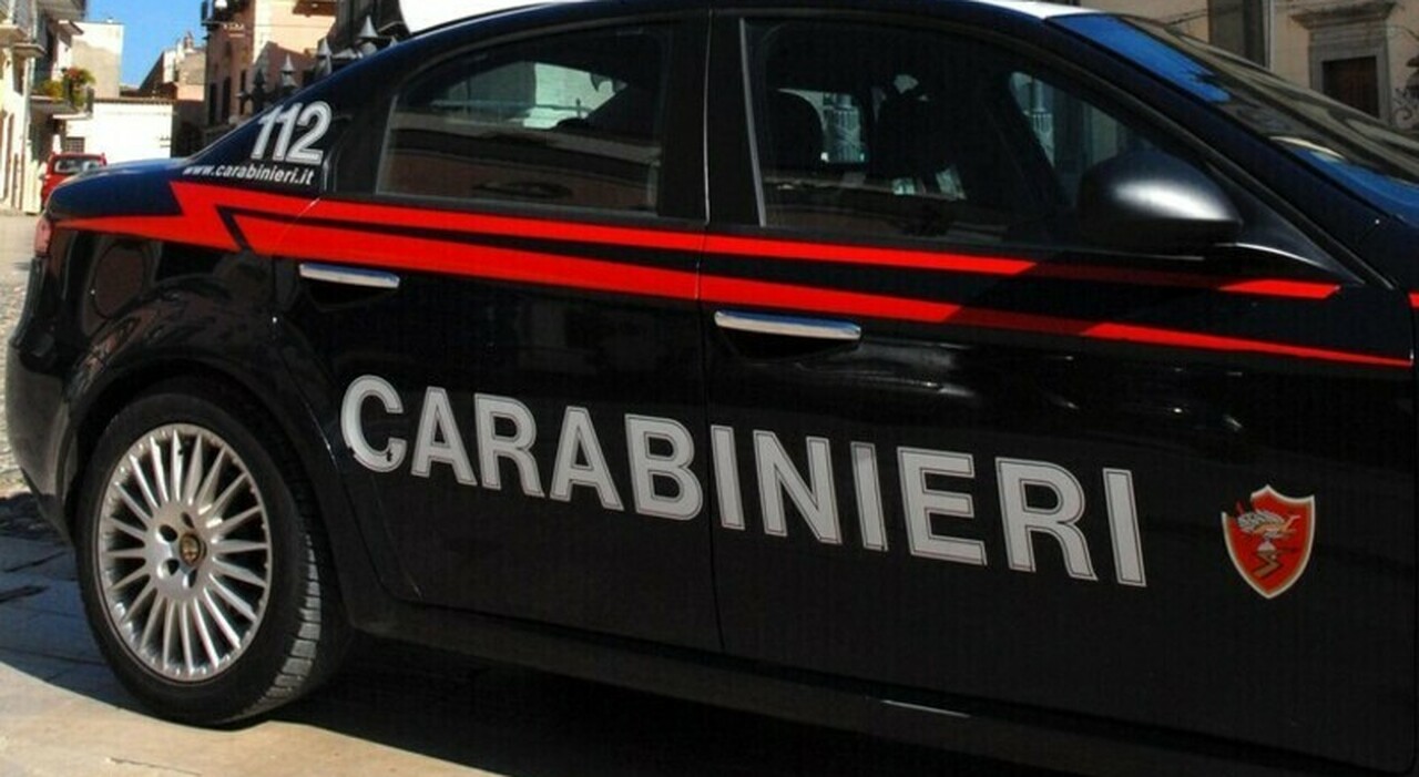 Giugliano, corruzione per appalto rifiuti: indagati anche sindaco e predecessore