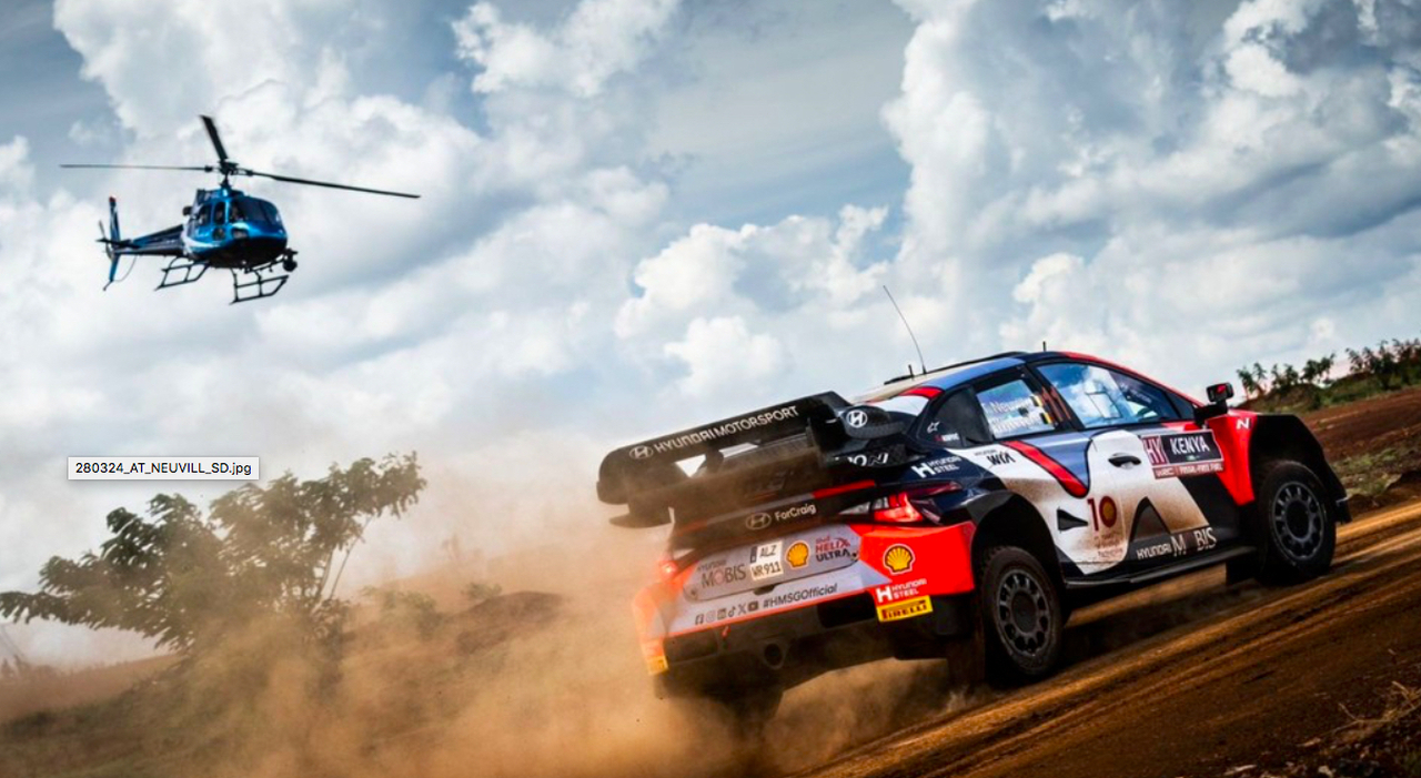 La Hyundai impegnata al Safari Rally 2024