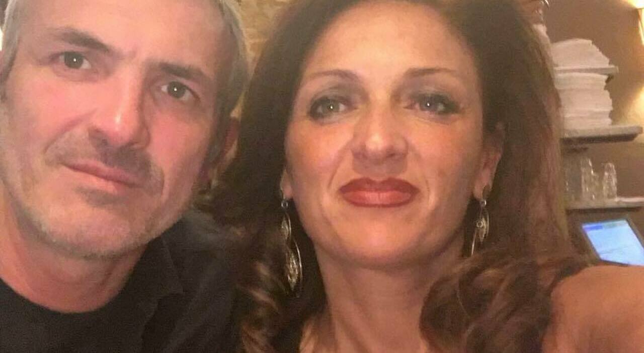 Laura Frosecchi uccisa dal nipote, il marito: «Aveva difficoltà, ma parlava con noi. Avrei preferito ammazzasse me, così lei sarebbe viva»