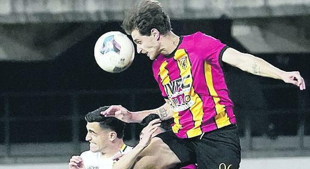 Benevento, playoff di Serie C: Auteri lavora su calci da fermo