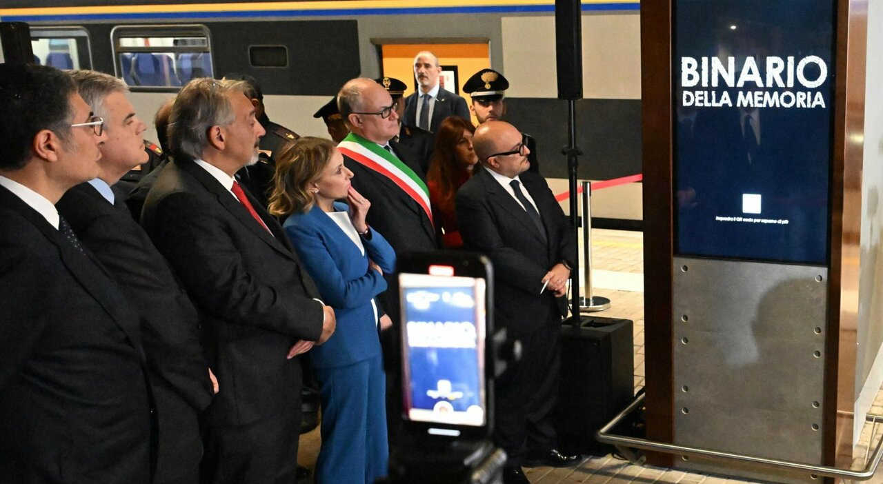 Inauguración del Binario de la Memoria en Roma Tiburtina