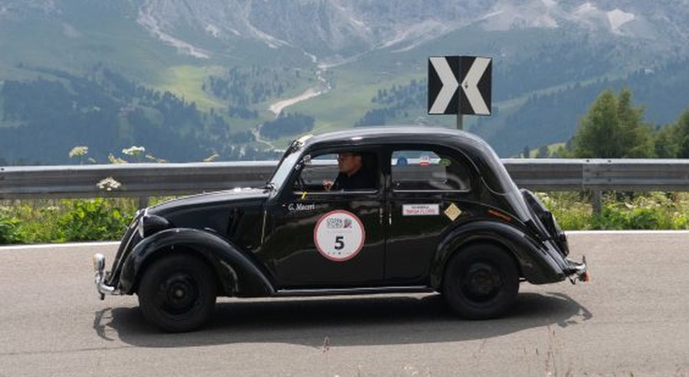 Coppa d’Oro delle Dolomiti, Moceri e Dicembre si aggiudicano il trofeo con la Fiat 508 C del 1939