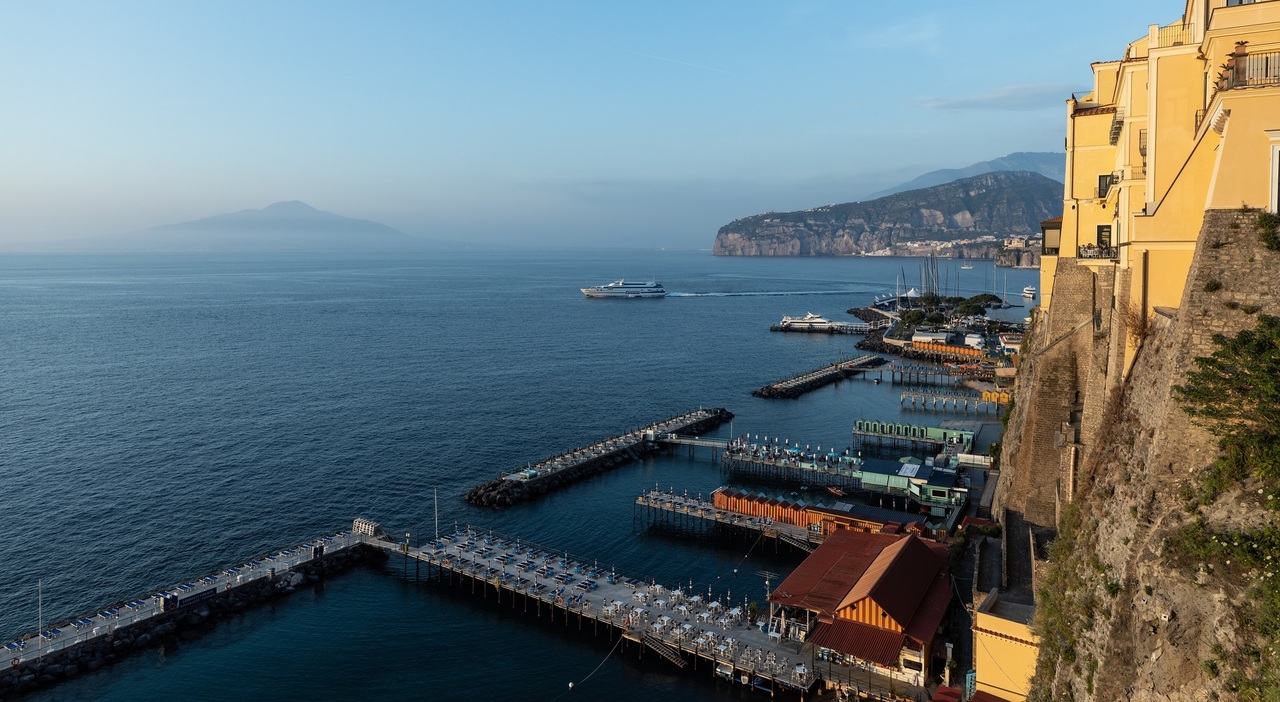 Sorrento, está em curso o fórum internacional “Rumo ao Sul” sobre o Mediterrâneo alargado