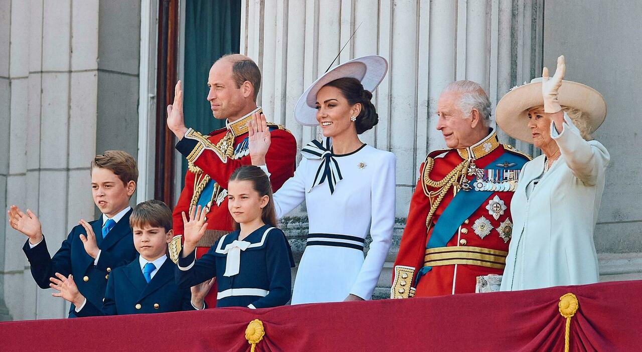 Tropas de color, ¿qué pasó?  Kate Middleton, el gesto cariñoso del rey Carlos y el descaro de Sussex: altibajos