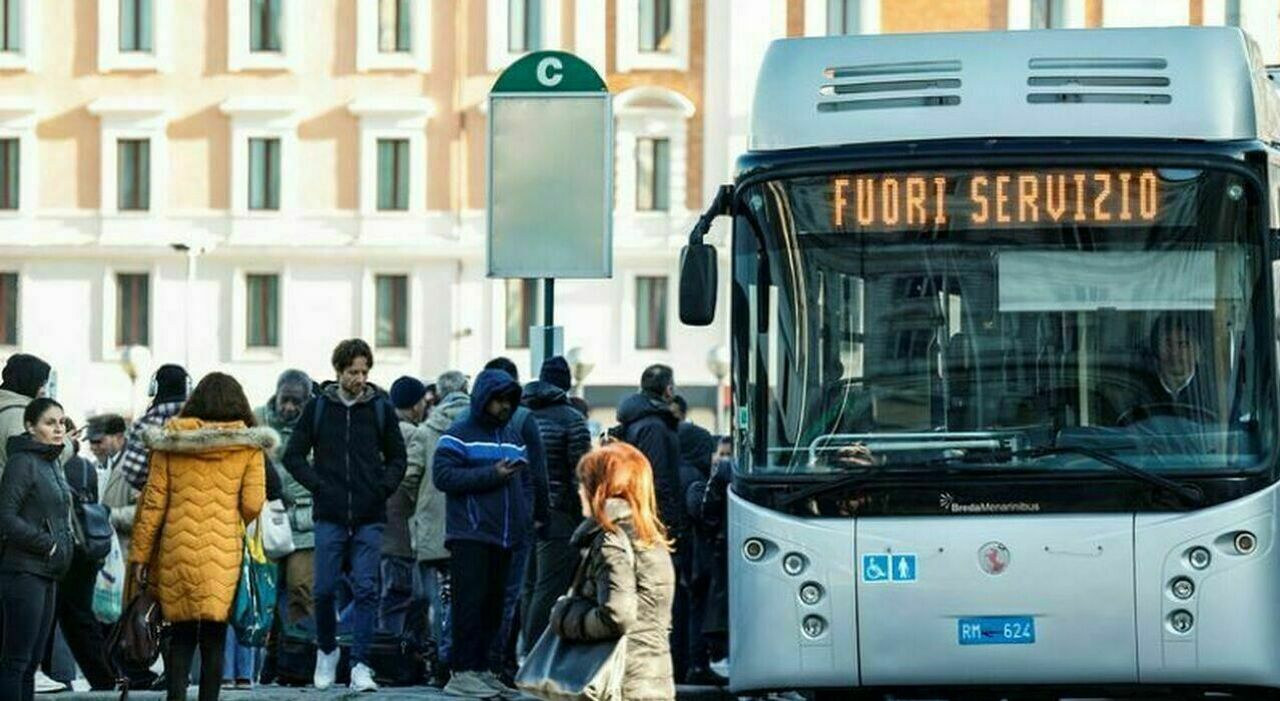 Sciopero trasporti del 10 gennaio, nuovo venerdì nero: bus, metro e treni a rischio. Orari e fasce di garanzie città per città