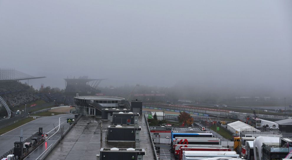 La nebbia ha fatto annullare anche la seconda sessione di prove libere oggi al Nurburgring