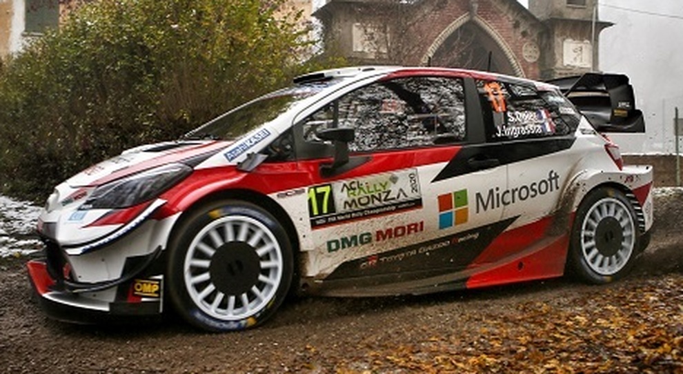 La Toyota Yaris di Ogier è leader del Rally di Monza