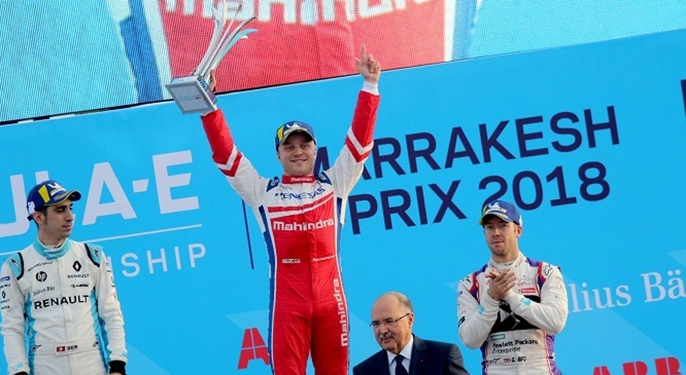 Rosenqvist sul podio di Marrakech tra Buemi (a sinistra) e Bird