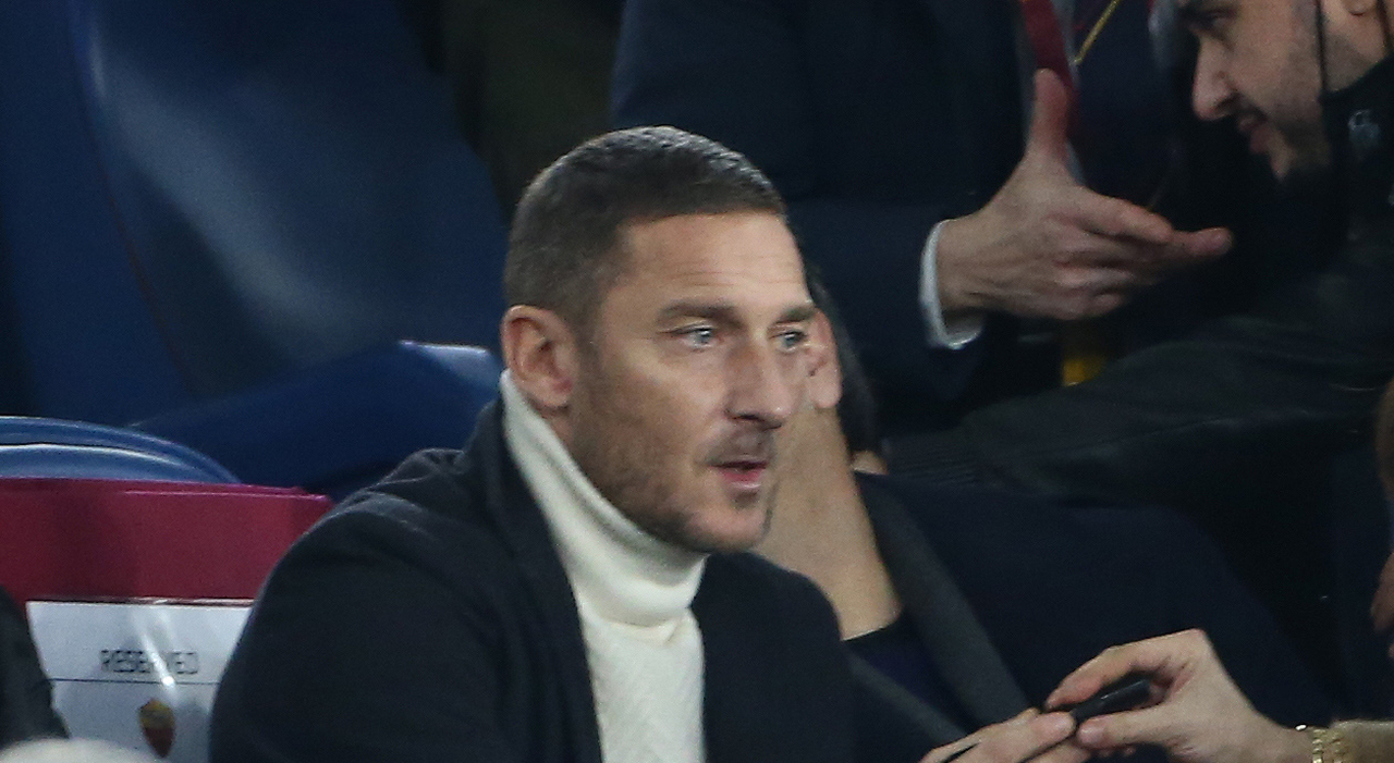 Francesco Totti Verso Il Ritorno In Societ Un Ruolo Di Rappresentanza