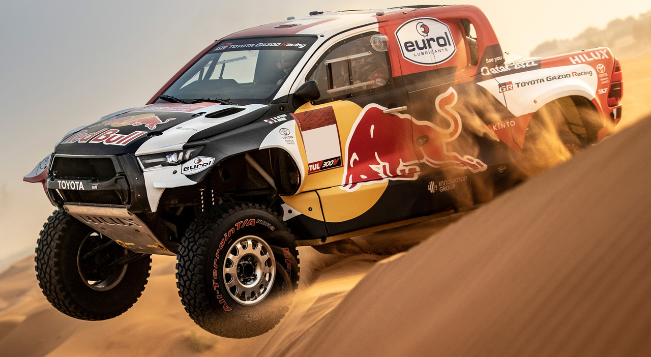il nuovo Toyota GR DKR Hilux