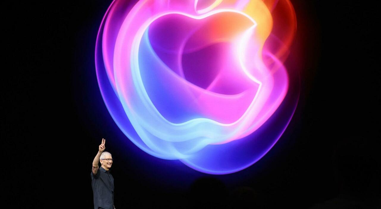 iPhone 16, presentazione in diretta: IA intergrata nel sistema Apple Intelligence. L