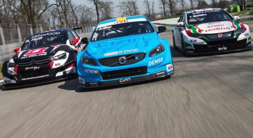 Tre protagonisti del mondiale WTCC: da sinistra Citroen, Volvo e Honda