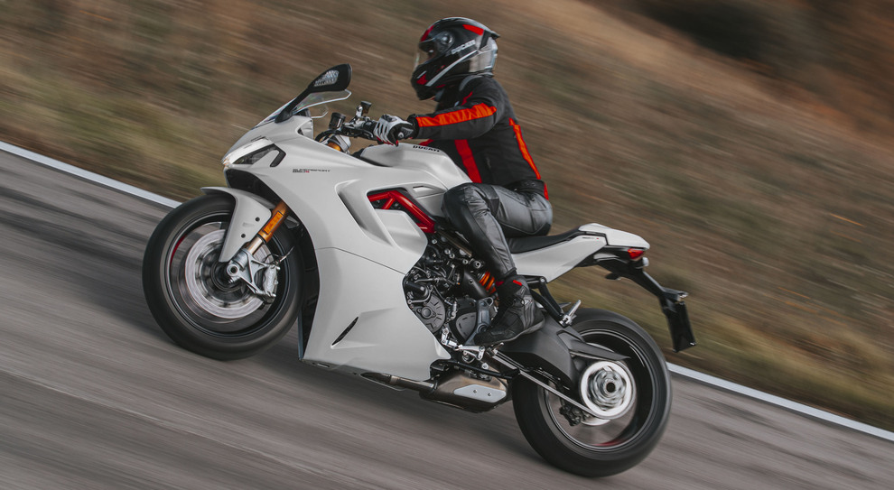 La nuova Ducati Supersport 950 S