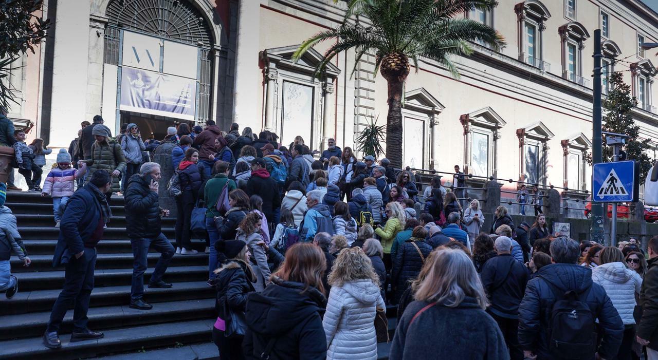 Napoli, musei aperti gratis: «Arte e cultura siano per tutti»