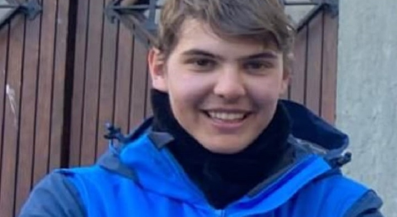 muore annegato 18 anni