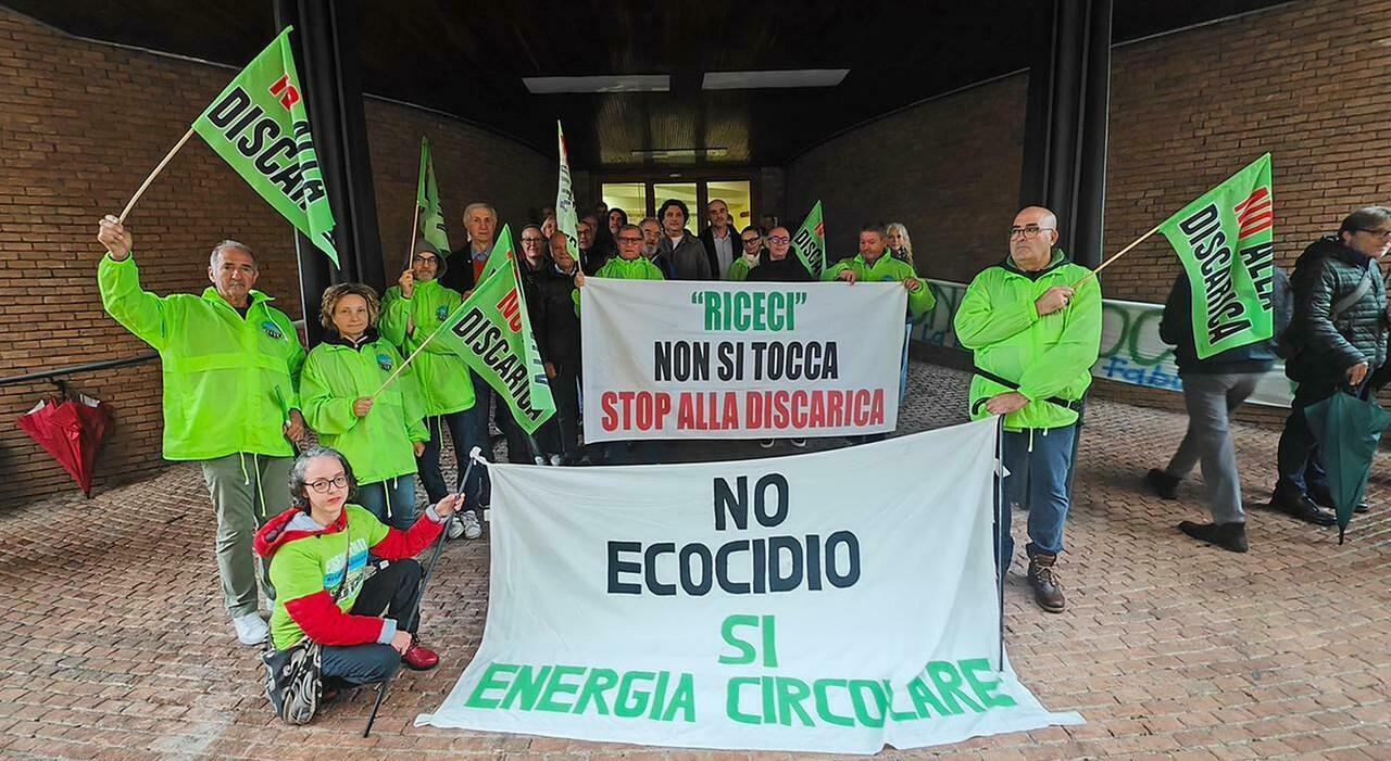 Riceci, la Provincia boccia la discarica: «Ignorati i criteri di tutela ambientale». Dopo 19 mesi si chiude il procedimento di Aurora, in fumo 3,2 milioni di Mms