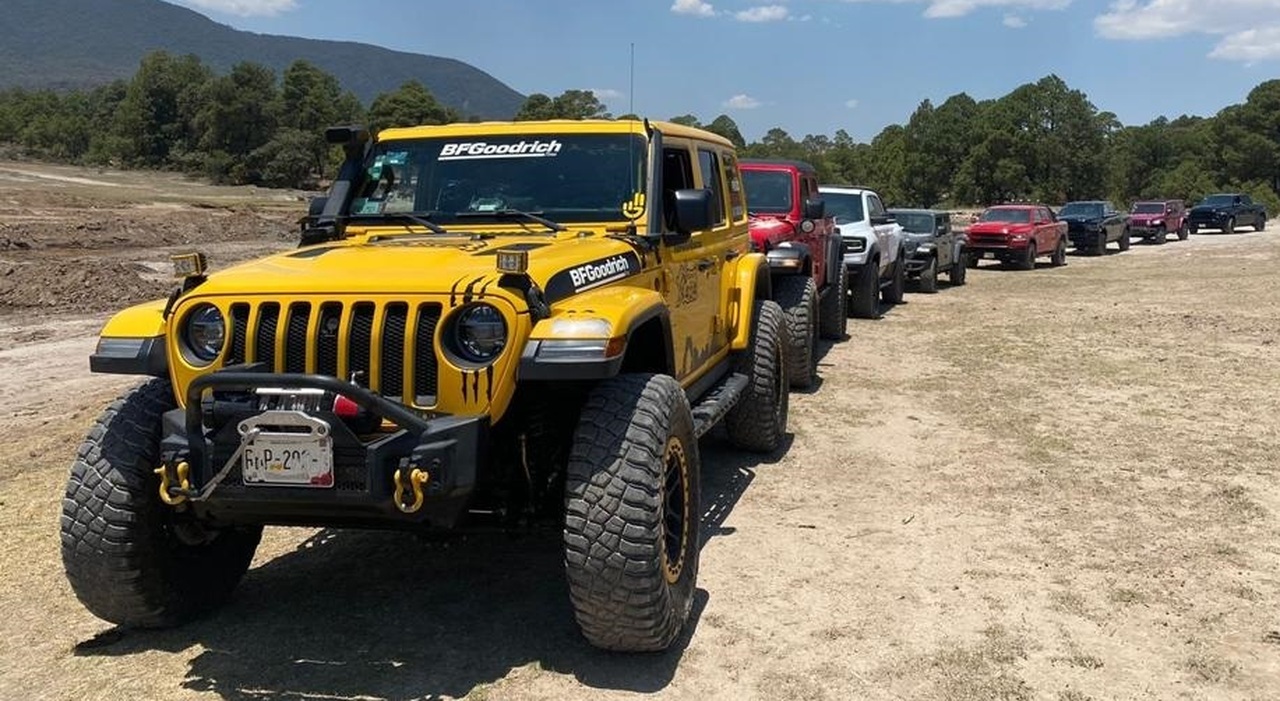 Jeep alla Ruta Mujeres Mopar 2022