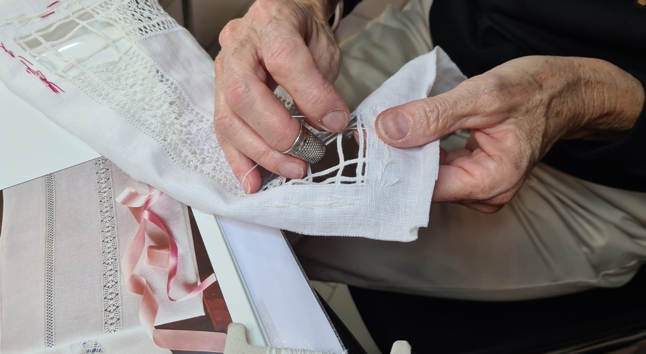 The Pope's Embroiderers: Tireless Artisans behind Vatican's Masterpieces