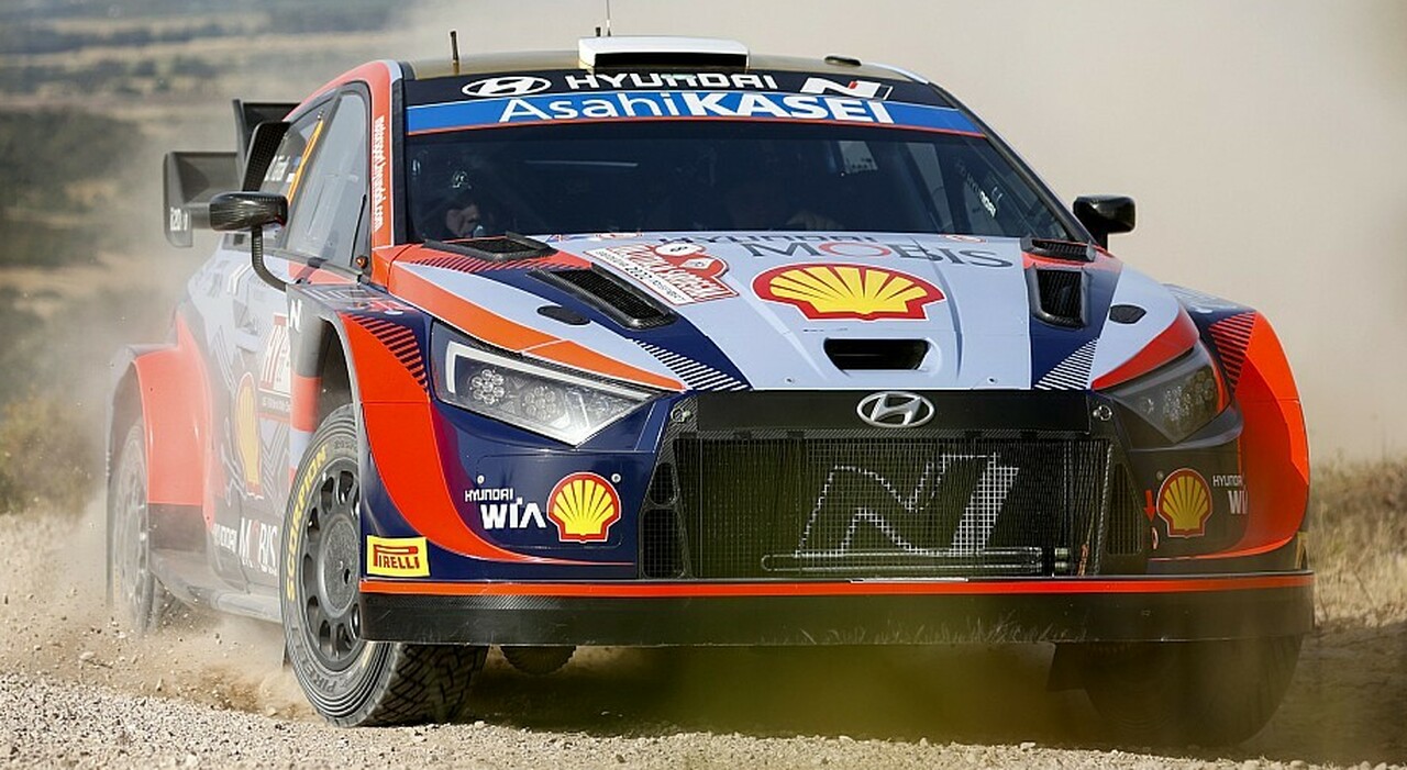 La Hyundai i29 WRC di Tänak che ha trionfato nel Rally di Sardegna