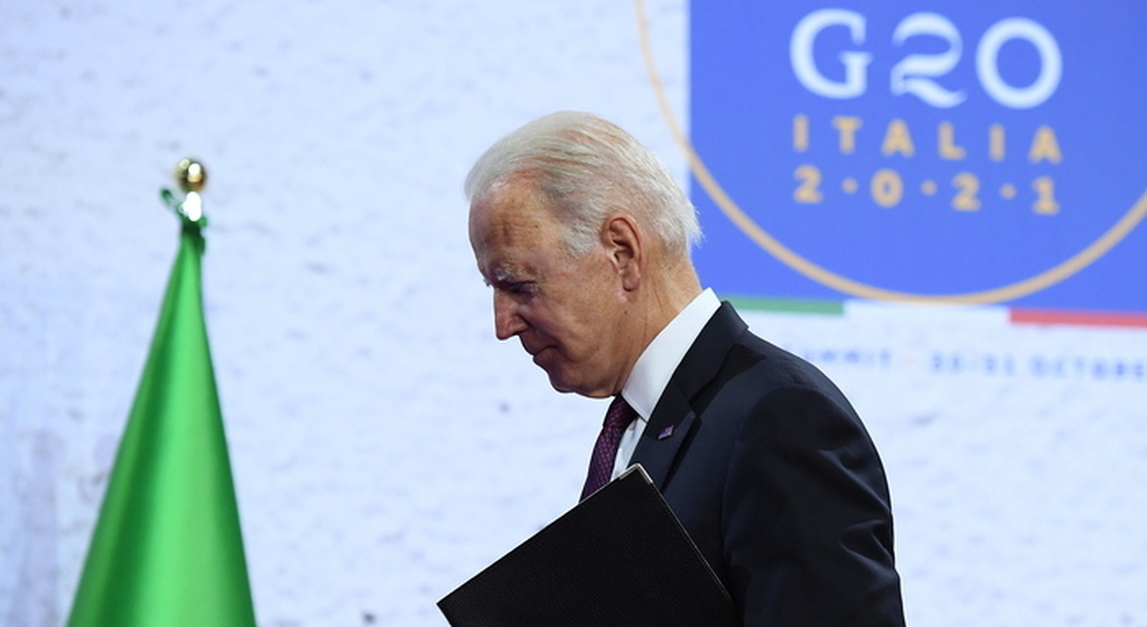 il presidente americano Joe Biden ha promosso a margine del G20 di Roma un summit su semiconduttori e auto elettriche