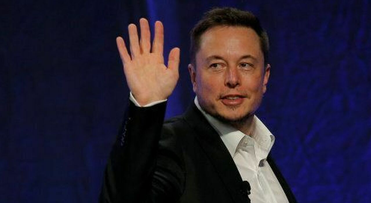Il saluto di Elon Musk alla Silicon Valley