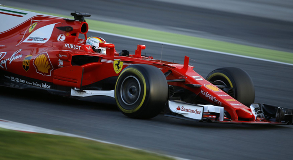 Sebastian vettel ieri a Barcellona a girato per 168 volte con la nuova Ferrari per testarne l'affidabilità