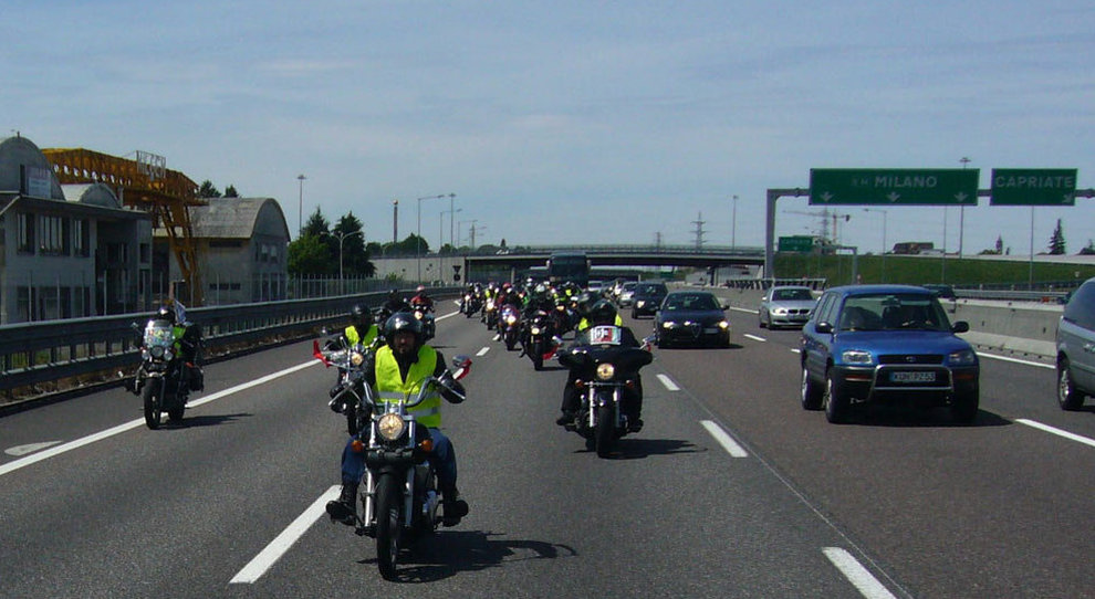 Autostrade, il Ministero proroga fino al 30 giugno lo sconto del 30% per le moto